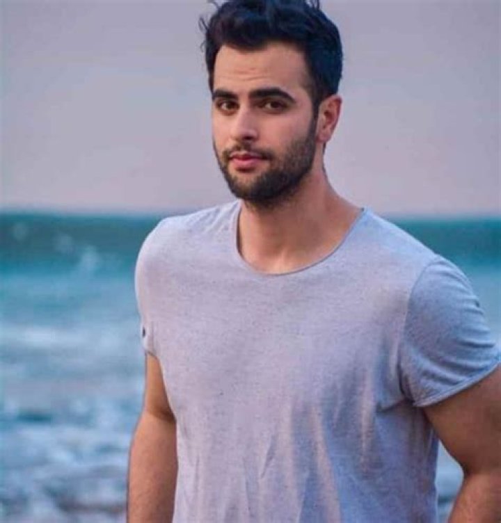 Ankur Rathee Net Worth