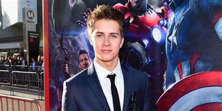 Billy Unger Net Worth